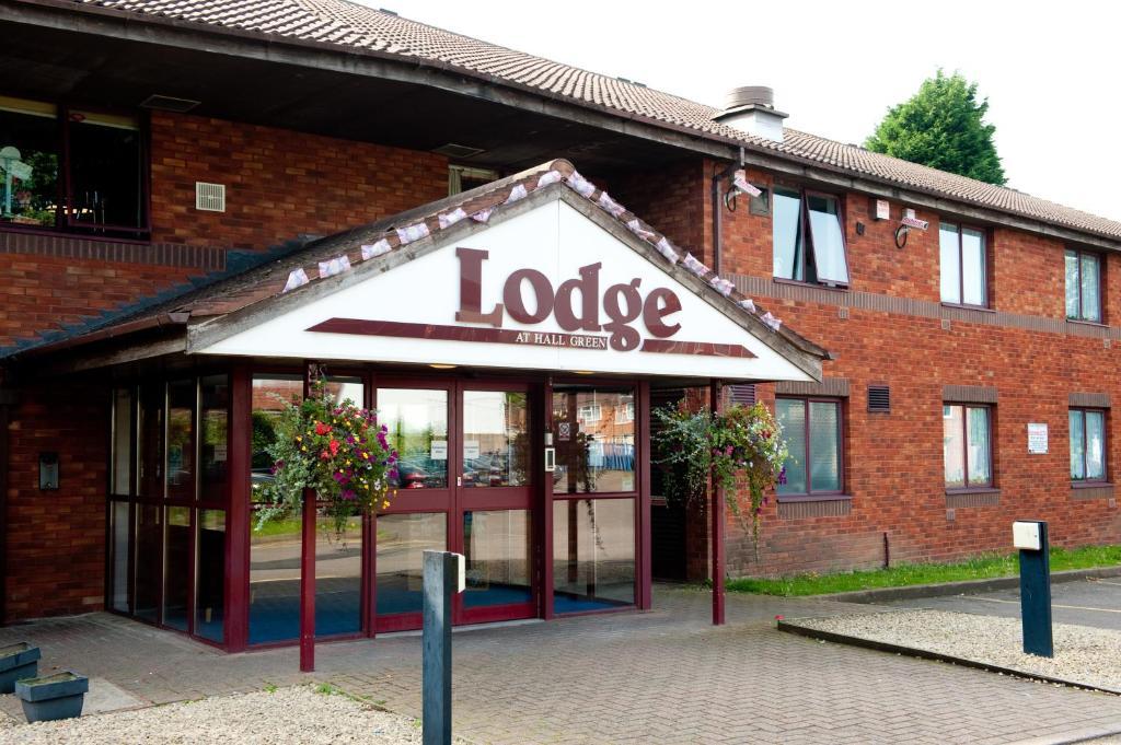 The Lodge Hotel バーミンガム エクステリア 写真